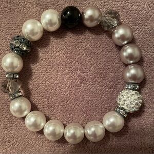 Elegant Faux Pearl and Crystal Beaded Bracelet
NIB.